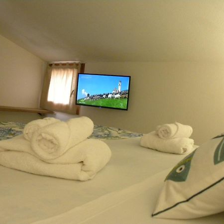 לה מדלנה Villa Carlotta La Maddalena מראה חיצוני תמונה